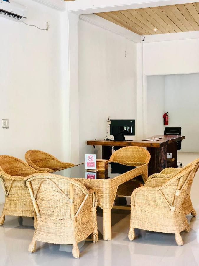 Stay Kultura باندا أسيه المظهر الخارجي الصورة